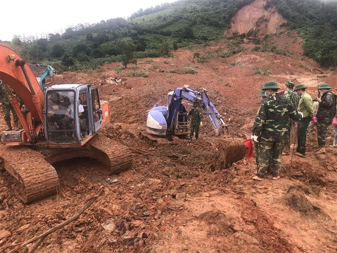 Hiện trường vụ sạt lở tại Đoàn kinh tế 337, Hướng Hóa, Quảng Trị