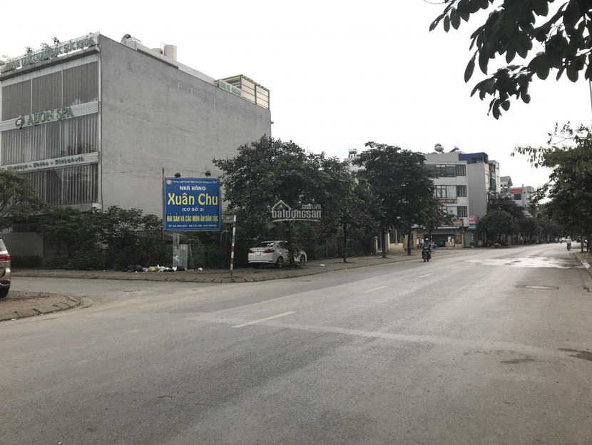 Cấm toàn bộ phương tiện lưu thông trên phố Việt Hưng trong 10 ngày ảnh 1