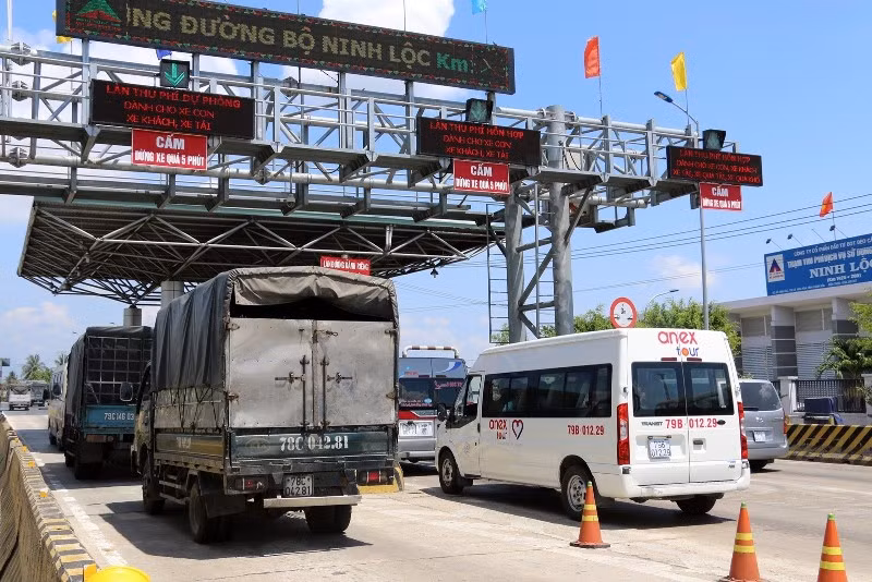 Trạm thu phí Ninh Lộc trên QL1A