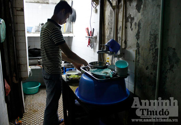 Chuyện đời trong căn nhà 4m2 giữa phố cổ Hà thành ảnh 8