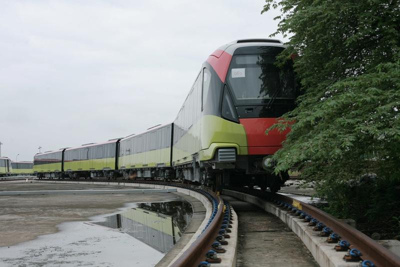 Các đoàn tàu Nhổn-Ga Hà Nội đến nay vẫn chưa đăng kiểm xong Các đoàn tàu Nhổn-Ga Hà Nội đến nay vẫn chưa đăng kiểm xong