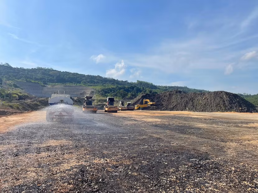 Thi công cao tốc Vân Phong- Chí Thạnh