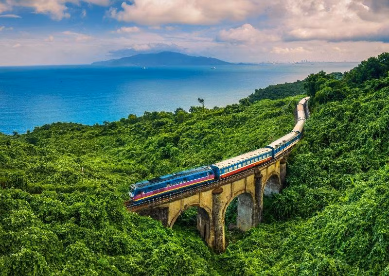 Đường sắt sẽ sáp nhập Công ty Hà Nội và Sài Gòn làm một
