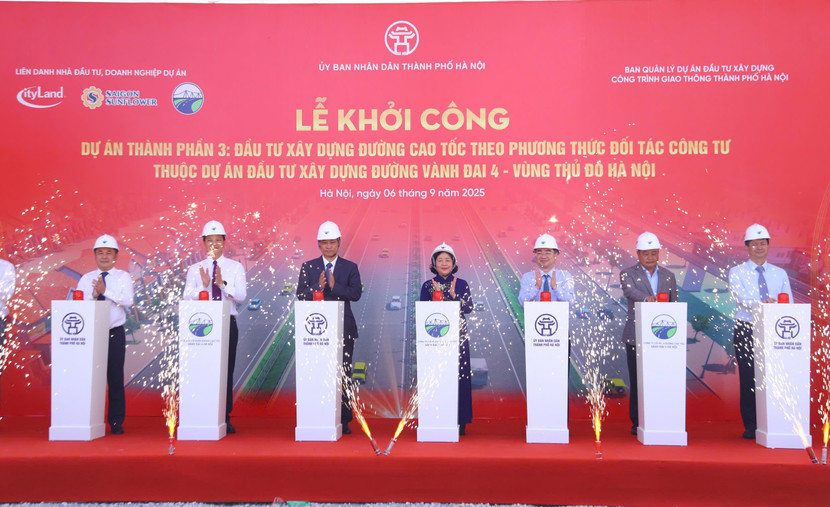 Các đồng chí lãnh đạo Trung ương, thành phố Hà Nội, nhà đầu tư nhấn nút khởi công dự án cao tốc trên cao- Vành đai 4 Các đồng chí lãnh đạo Trung ương, thành phố Hà Nội, nhà đầu tư nhấn nút khởi công dự án cao tốc trên cao- Vành đai 4
