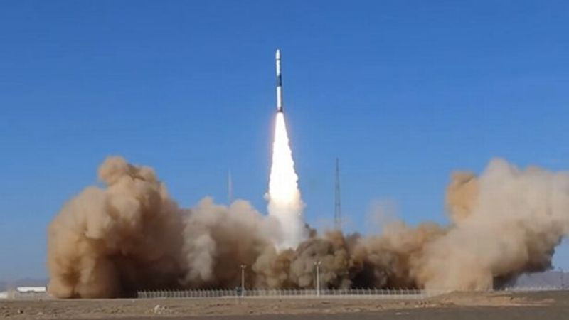 Tên lửa Kuaizhou-1A mang theo vệ tinh Jilin-1 được phóng đi từ một trung tâm phóng ở Nội Mông, ngày 12-9-2020
