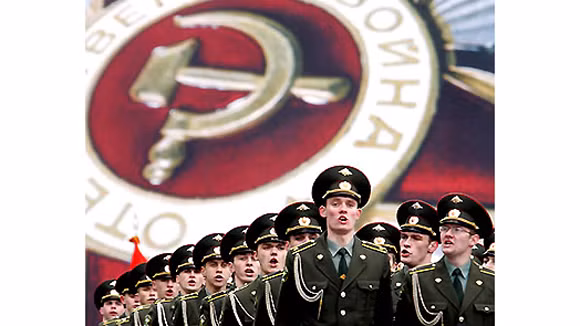 Lịch sử không thể xóa nhòa ảnh 1