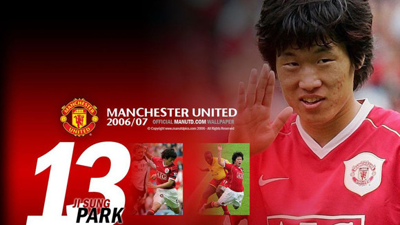 Park Ji Sung ghi bàn trong trận thua “chơi” ảnh 1
