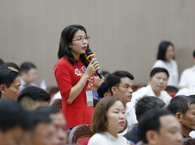 Nông dân Nguyễn Thị Châm trăn trở việc xuất khẩu nông sản thô, giá trị thấp Nông dân Nguyễn Thị Châm trăn trở việc xuất khẩu nông sản thô, giá trị thấp