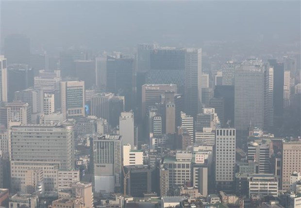 Bụi mịn bao phủ bầu trời tại Seoul, Hàn Quốc Bụi mịn bao phủ bầu trời tại Seoul, Hàn Quốc