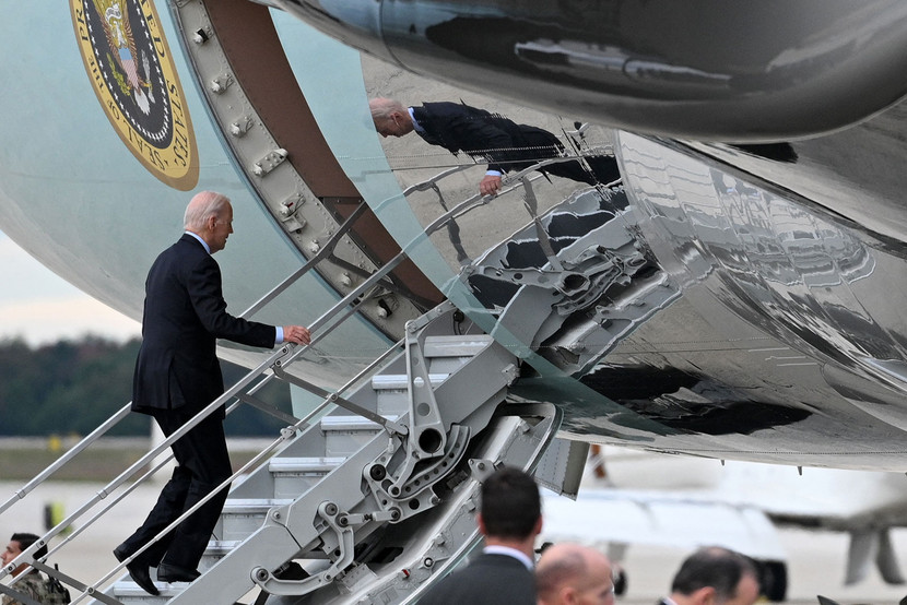 Tổng thống Mỹ Joe Biden lên chuyên cơ Air Force One để tới Israel Tổng thống Mỹ Joe Biden lên chuyên cơ Air Force One để tới Israel