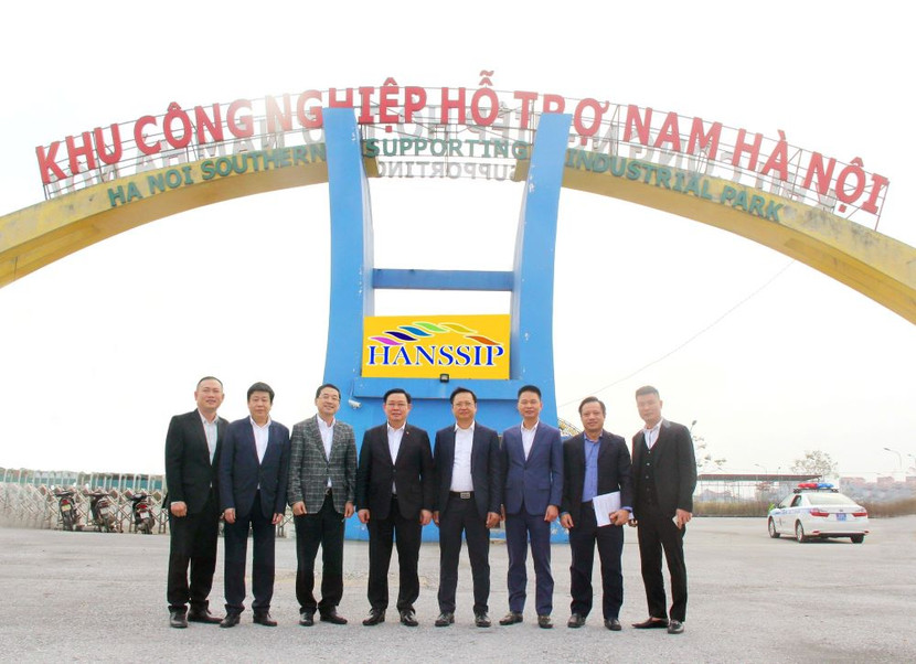Ủy viên Bộ chính trị, Chủ tịch Quốc hội Vương Đình Huệ cùng lãnh đạo UBND TP Hà Nội thăm, chỉ đạo phát triển ngành CNHT Hà Nội và KCN Hanssip Ủy viên Bộ chính trị, Chủ tịch Quốc hội Vương Đình Huệ cùng lãnh đạo UBND TP Hà Nội thăm, chỉ đạo phát triển ngành CNHT Hà Nội và KCN Hanssip