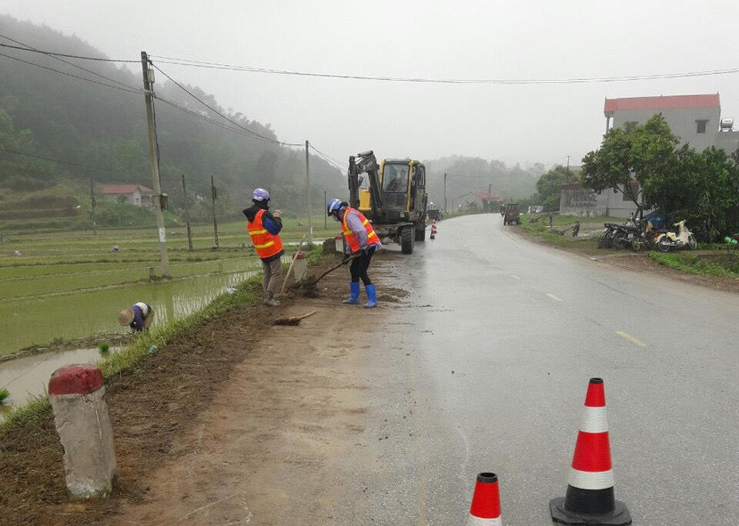 Nhiều tuyến quốc lộ chậm được bảo trì, duy tu do Sở GTVT địa phương giải ngân chậm Nhiều tuyến quốc lộ chậm được bảo trì, duy tu do Sở GTVT địa phương giải ngân chậm