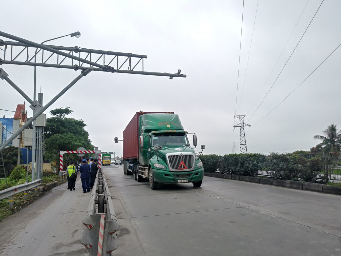 Quốc lộ 5 sẽ được lắp đặt 6 trạm kiểm tra tải trọng lưu động trên cả 2 chiều