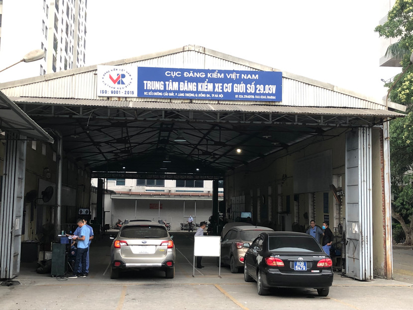 Các Trung tâm đăng kiểm khuyến cáo, chủ xe cần xem xét kỹ và chuẩn bị giấy tờ đầy đủ trước khi đưa xe đi kiểm định Các Trung tâm đăng kiểm khuyến cáo, chủ xe cần xem xét kỹ và chuẩn bị giấy tờ đầy đủ trước khi đưa xe đi kiểm định