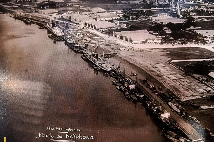 Hải Phòng là cửa ngõ chiến lược của Liên bang Đông Dương ra Viễn Đông từ cuối thế kỷ XIX. Ảnh tư liệu do nhà giáo Phạm Tuệ sưu tầm Hải Phòng là cửa ngõ chiến lược của Liên bang Đông Dương ra Viễn Đông từ cuối thế kỷ XIX. Ảnh tư liệu do nhà giáo Phạm Tuệ sưu tầm
