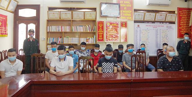 14 nghi phạm trong đường dây. Ảnh: CAND