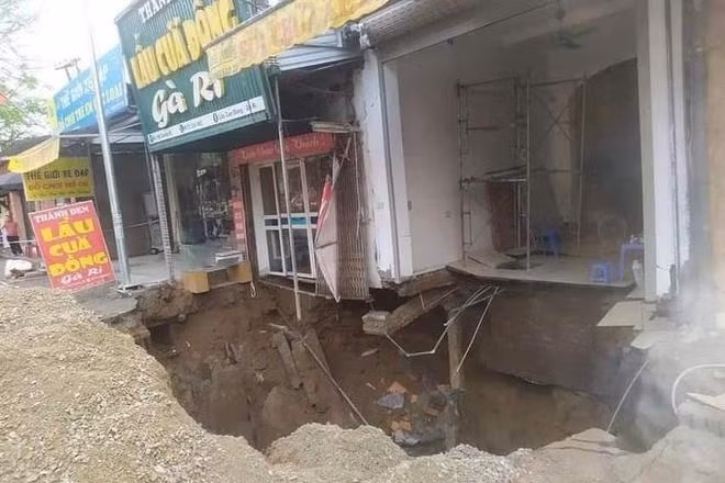 “Hố tử thần” xuất hiện ở xã Quảng Bị, huyện Chương Mỹ