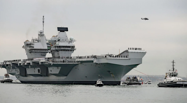 Tàu sân bay HMS Queen Elizabeth của Anh Tàu sân bay HMS Queen Elizabeth của Anh