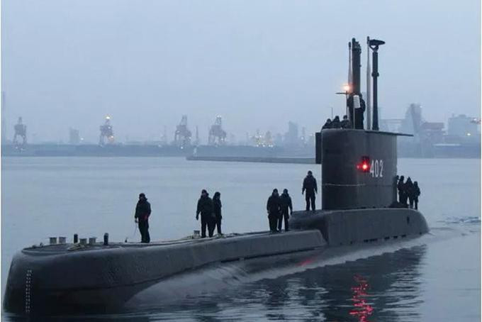 Tàu ngầm KRI Nanggala-402 của Indonesia Tàu ngầm KRI Nanggala-402 của Indonesia
