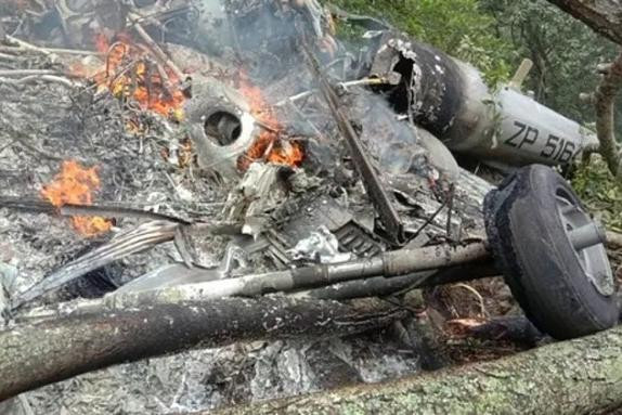 Trực thăng chở Tổng tham mưu trưởng quân đội Ấn Độ rơi xuống khu vực Coonoor