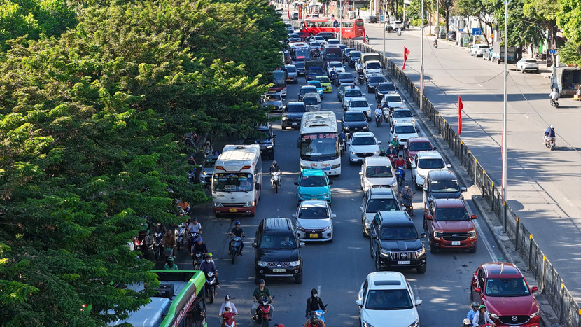 Sở Xây dựng Hà Nội tổ chức phân luồng cho các phương tiện ra vào Thủ đô dịp nghỉ lễ 30/4 nhằm hạn chế tối đa việc tắc đường