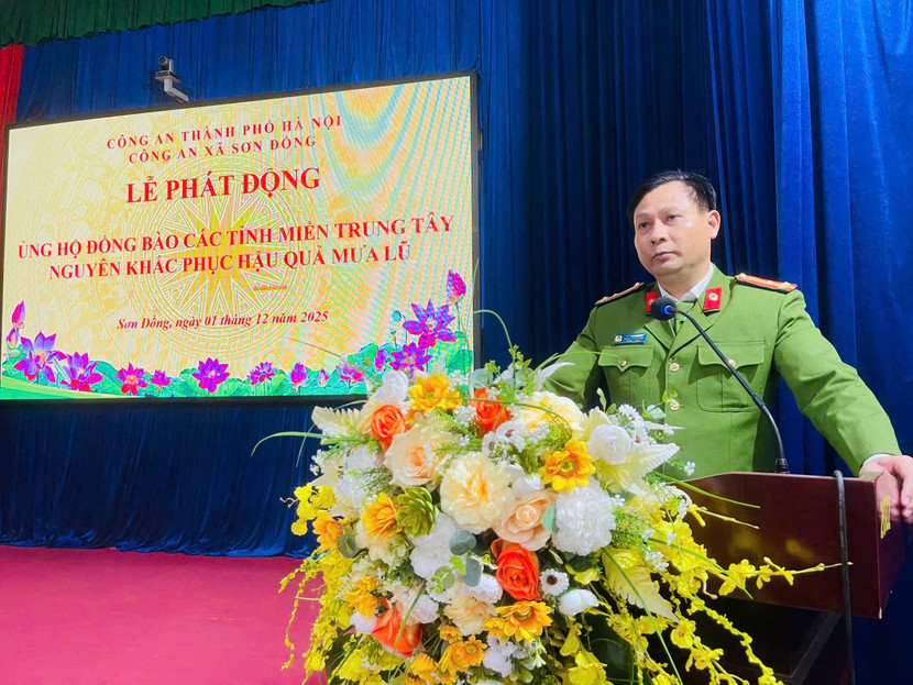 Đồng chí Thượng tá Đỗ Đức Nghĩa, Bí thư Đảng ủy - Trưởng Công an xã Sơn Đồng phát biểu tại lễ phát động