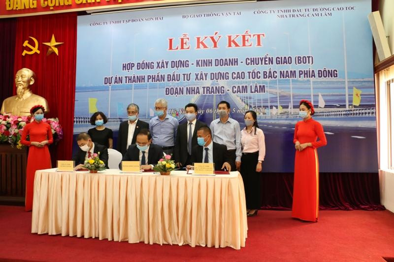 Tập đoàn Sơn Hải cùng Bộ GTVT ký kết hợp đồng cao tốc Nha Trang- Cam Lâm ngày 6/5