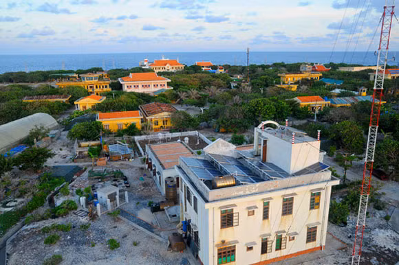 Dành trọn tình yêu cho Trường Sa - biển trời thiêng liêng của Tổ quốc ảnh 3