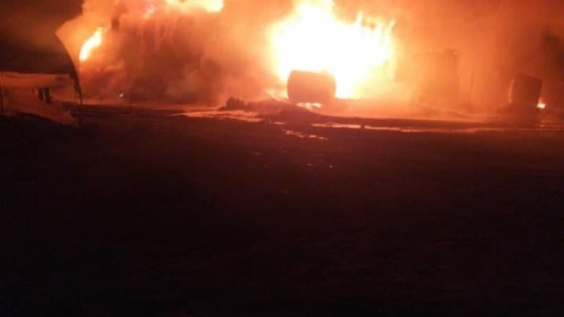 Quân đội Nga được cho là đã dùng UAV Orion dội bom phá hủy kho dầu của phiến binh thân Thổ Nhĩ Kỳ ở Tây Bắc Syria, tối ngày 24-1-2021 Quân đội Nga được cho là đã dùng UAV Orion dội bom phá hủy kho dầu của phiến binh thân Thổ Nhĩ Kỳ ở Tây Bắc Syria, tối ngày 24-1-2021