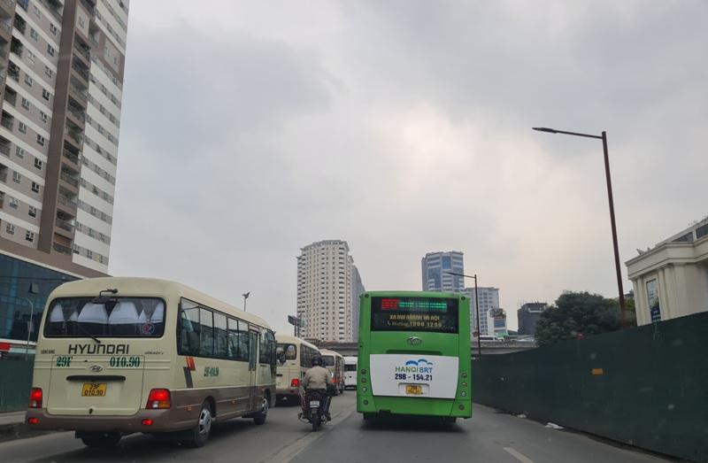 Tuyến buýt nhanh BRT của Hà Nội hiện nay chưa đúng bản chất của buýt BRT