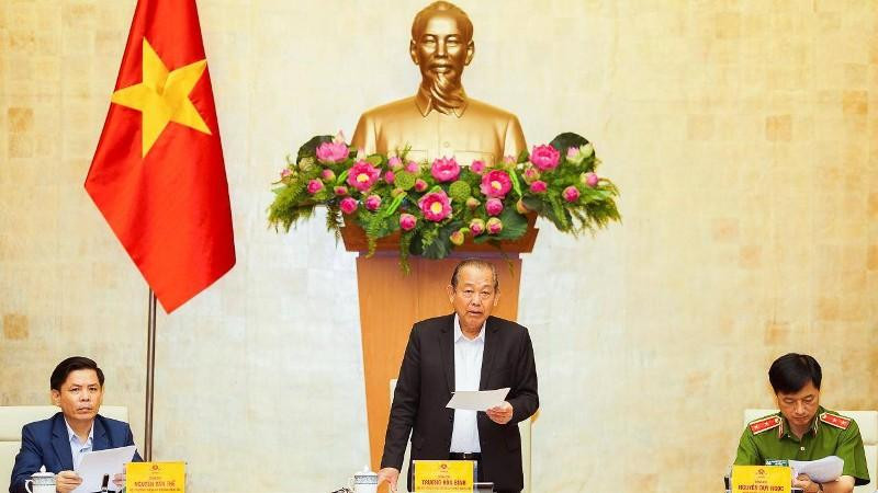 Phó Thủ tướng Thường trực Chính phủ Trương Hòa Bình yêu cầu truy rõ nguyên nhân các vụ TNGT nghiêm trọng Phó Thủ tướng Thường trực Chính phủ Trương Hòa Bình yêu cầu truy rõ nguyên nhân các vụ TNGT nghiêm trọng