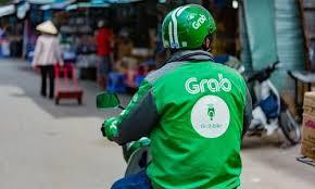 Nhiều hãng xe công nghệ thông báo thu thêm phụ phí từ 10-15 nghìn/cuốc xe dịp Tết Nguyên đán