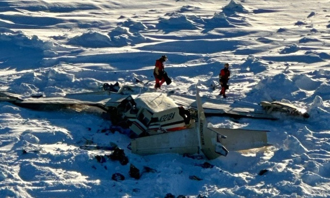 Hiện trường vụ máy bay gặp nạn ở Alaska