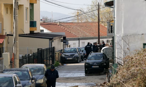 Lực lượng cứu hộ được triển khai tới hiện trường vụ hỏa hoạn