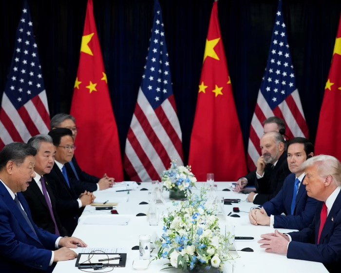 Phái đoàn Mỹ và Trung Quốc hội đàm Phái đoàn Mỹ và Trung Quốc hội đàm