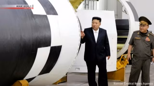 KCNA cho hay, nhà lãnh đạo Triều Tiên Kim Jong-un đã đánh giá cao bước tiến trong việc phát triển động cơ mới dành cho tên lửa đạn đạo xuyên lục địa (ICBM) “thế hệ mới” KCNA cho hay, nhà lãnh đạo Triều Tiên Kim Jong-un đã đánh giá cao bước tiến trong việc phát triển động cơ mới dành cho tên lửa đạn đạo xuyên lục địa (ICBM) “thế hệ mới”