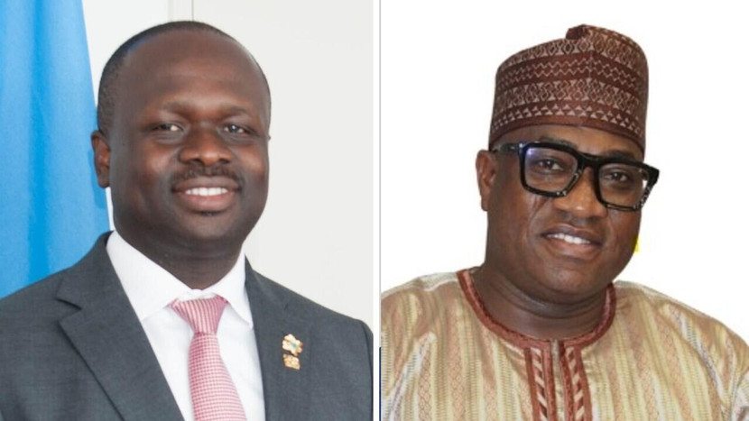 Bộ trưởng Quốc phòng Ghana Edward Omane Boamah và Bộ trưởng Môi trường Ibrahim Murtala Muhammed