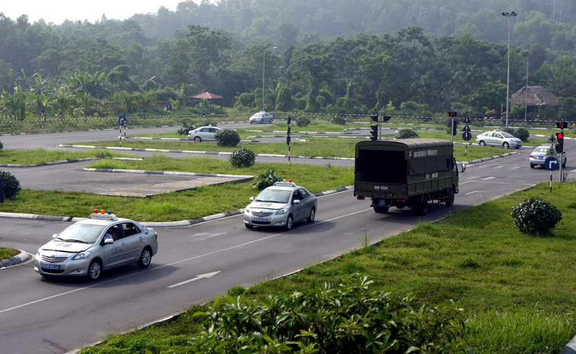 Một cá nhân gian lận trong học thi cấp bằng lái xe tại Hà Tĩnh vừa bị đề nghị xóa dữ liệu
