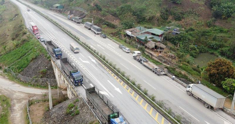 Tỉnh Hà Giang muốn đầu tư, nâng cấp nốt đoạn còn lại của quốc lộ 4 qua địa bàn Tỉnh Hà Giang muốn đầu tư, nâng cấp nốt đoạn còn lại của quốc lộ 4 qua địa bàn