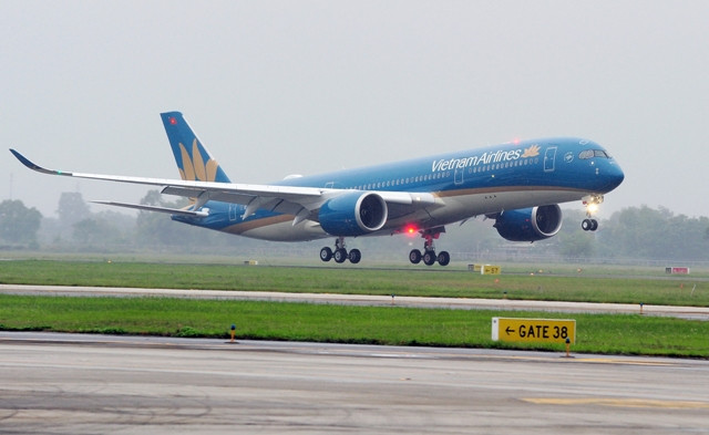 Vietnam Airlines vừa cháo bán thành công 800 triệu cổ phiếu thu về 8.000 tỷ đồng Vietnam Airlines vừa cháo bán thành công 800 triệu cổ phiếu thu về 8.000 tỷ đồng