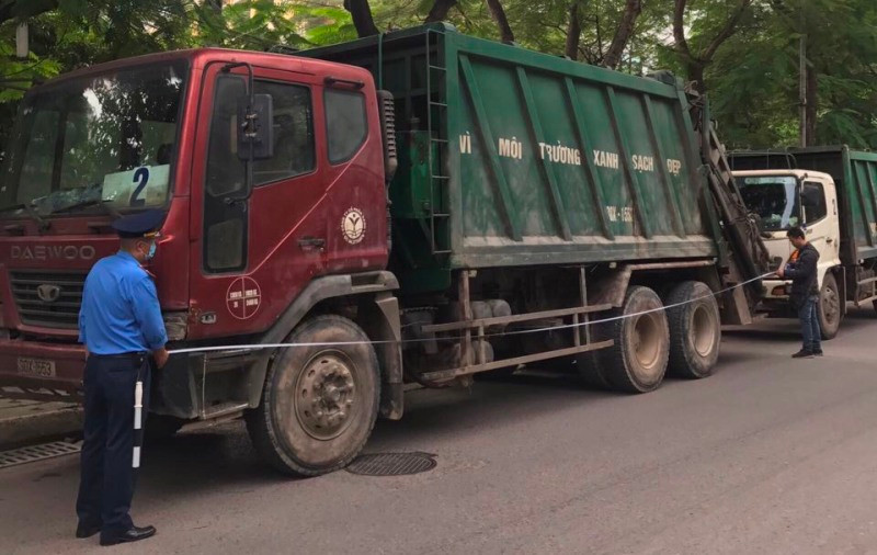 Kiểm tra về kích thước thùng xe, tải trọng