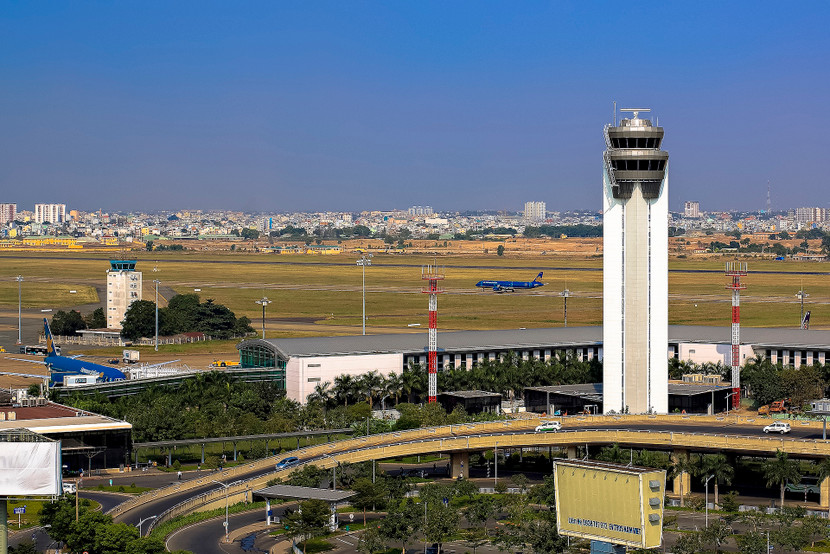 TP.HCM đề xuất ưu tiên đầu tư đường sắt đô thị để kết nối sân bay Tân Sơn Nhất và Long Thành TP.HCM đề xuất ưu tiên đầu tư đường sắt đô thị để kết nối sân bay Tân Sơn Nhất và Long Thành
