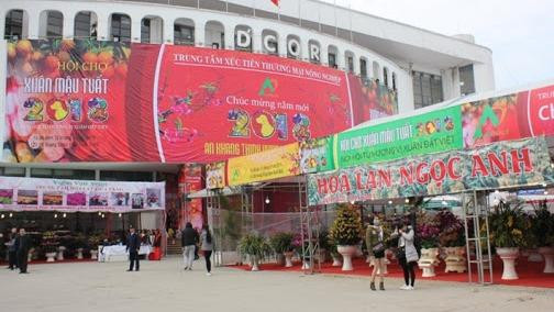 Sở NN&PTNT Hà Nội đề xuất Bộ NN&PTNTcho mượn Trung tâm Triển lãm nông nghiệp Hoàng Quốc Việt làm nơi tập kết nông sản Sở NN&PTNT Hà Nội đề xuất Bộ NN&PTNTcho mượn Trung tâm Triển lãm nông nghiệp Hoàng Quốc Việt làm nơi tập kết nông sản