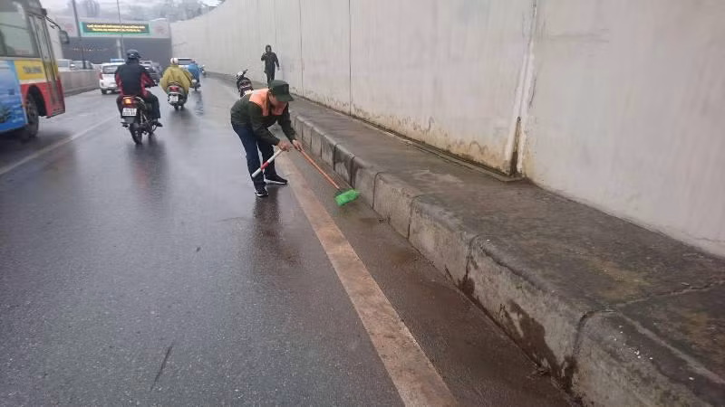 Hà Nội sẽ rào chắn, cấm 1 chiều đường hầm Kim Liên để thực hiện sửa chữa