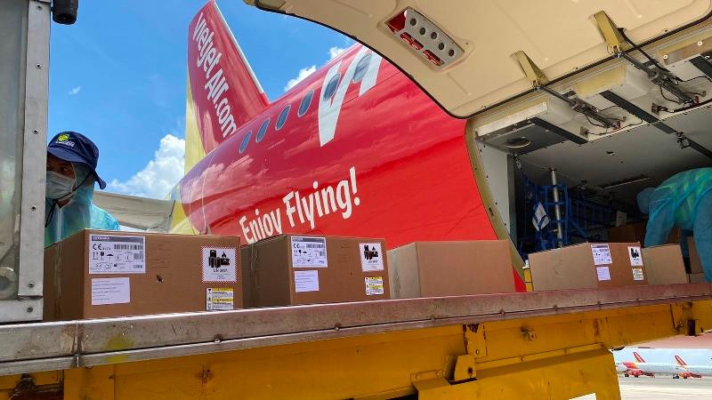 Hai trăm máy thở cao cấp, hiện đại từ Đức sẽ trao tặng cho Bộ Y tế, TP. HCM và các tỉnh thành