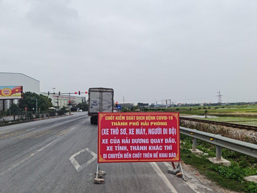 Hải Phòng phân luồng, không cho xe chở hàng hóa từ Hải Dương đi trên quốc lộ 5 Hải Phòng phân luồng, không cho xe chở hàng hóa từ Hải Dương đi trên quốc lộ 5