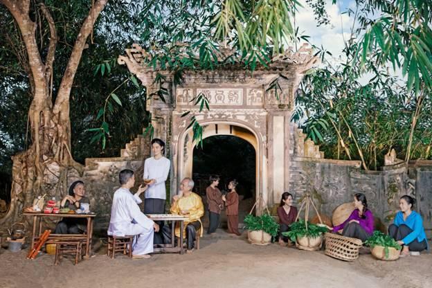 Những phiên chợ quê dân dã là không gian văn hóa đặc trưng của người Việt