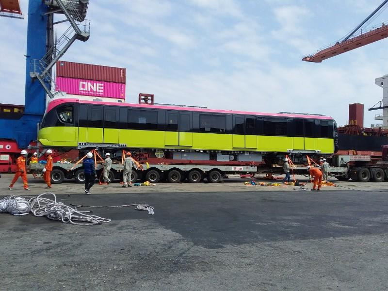 Dự kiến 2 ngày nữa, đoàn tàu thứ 5 của tuyến metro Nhổn-Ga Hà Nội sẽ về đến cảng Hải Phòng Dự kiến 2 ngày nữa, đoàn tàu thứ 5 của tuyến metro Nhổn-Ga Hà Nội sẽ về đến cảng Hải Phòng