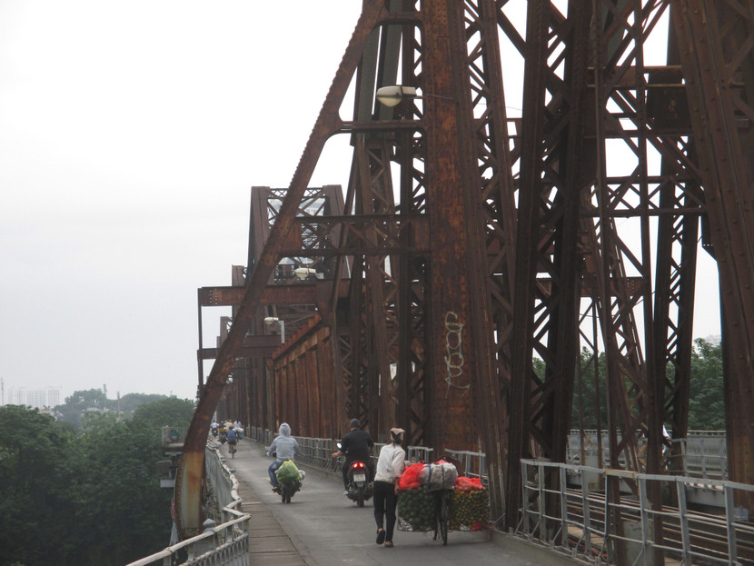 Cầu Long Biên hiện nay