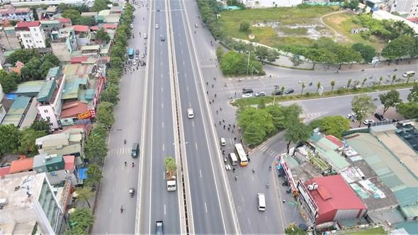 Nút giao Hoàng Quốc Việt- Vành đai 3 hiện chưa hoàn chỉnh